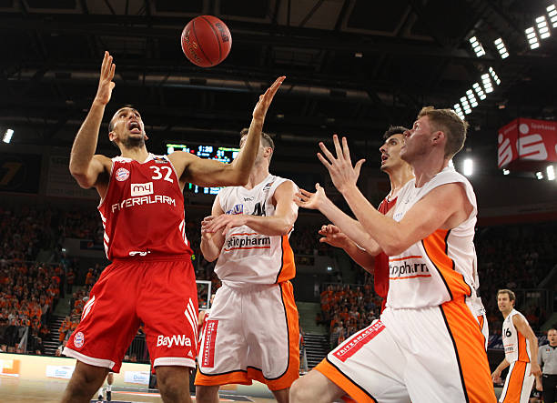 位忠实的高 位忠实的高